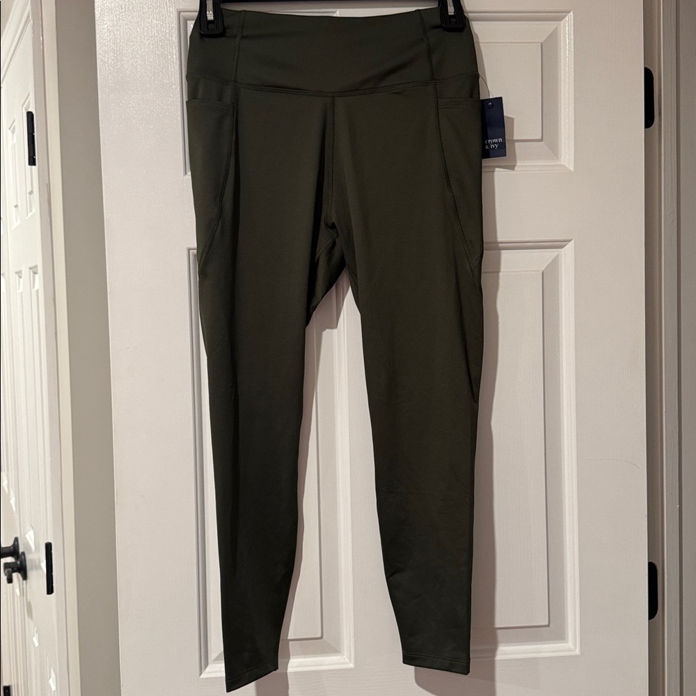 NWT Women’s Medium Crown & Ivy Olive Green Leggings